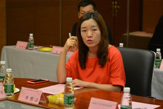 广州三横科技有限公司人力总监李雅志女士在会议上讲话